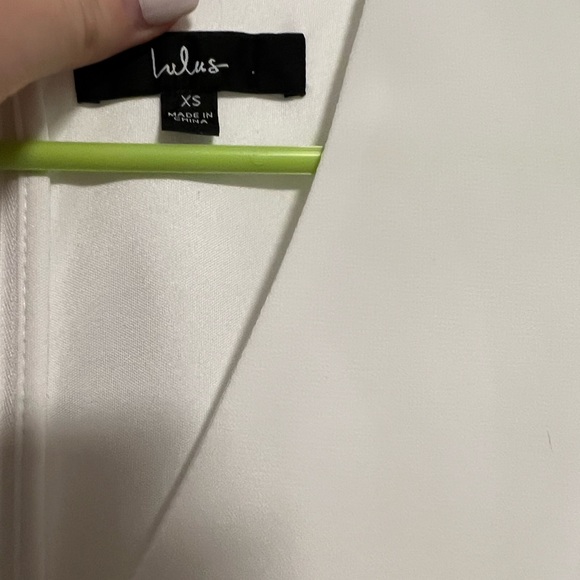 White Lulu’s Romper - Picture 3 of 4